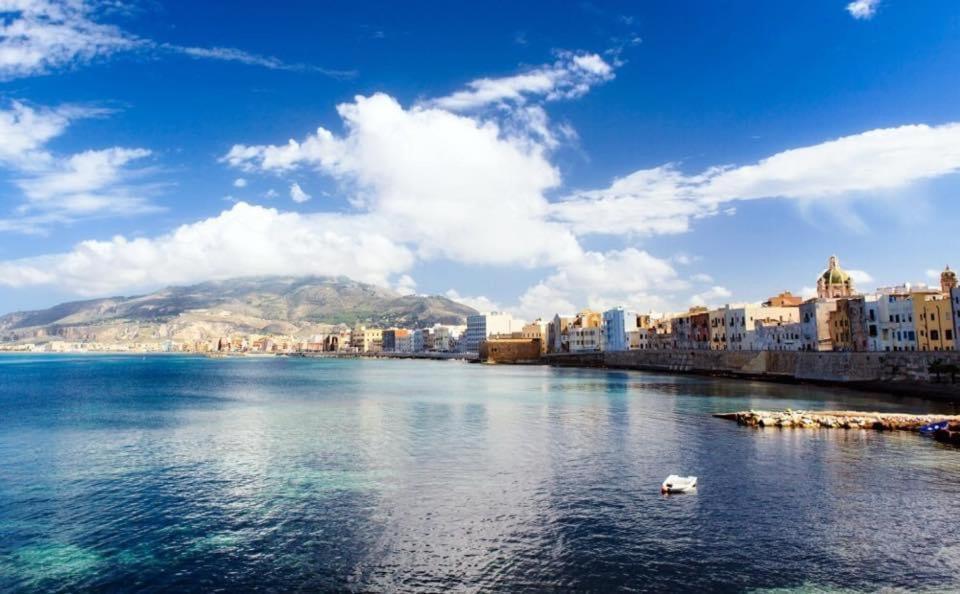 Dragonfly Rooms New Trapani Bagian luar foto