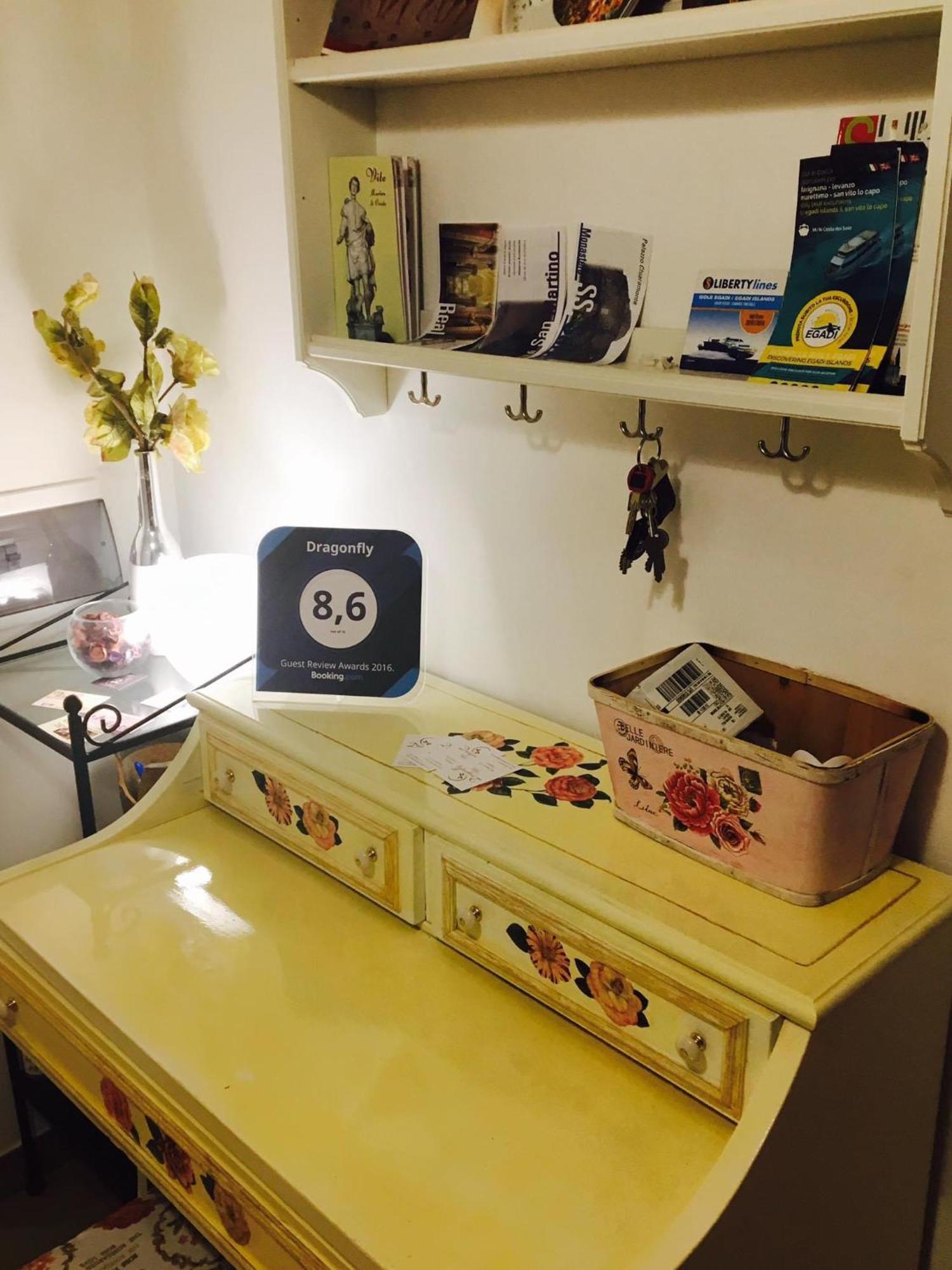 Dragonfly Rooms New Trapani Bagian luar foto